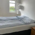 Panorama Apartment *
